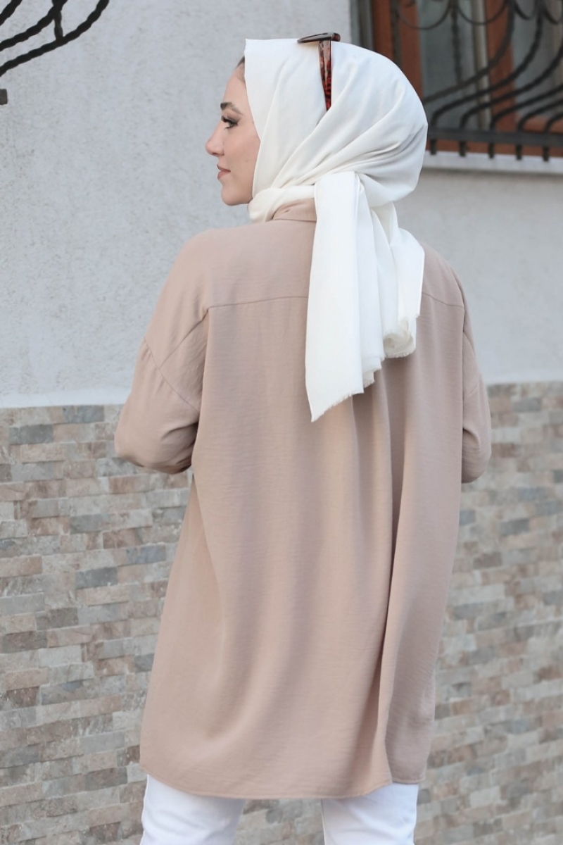 Larina Bej Tunik