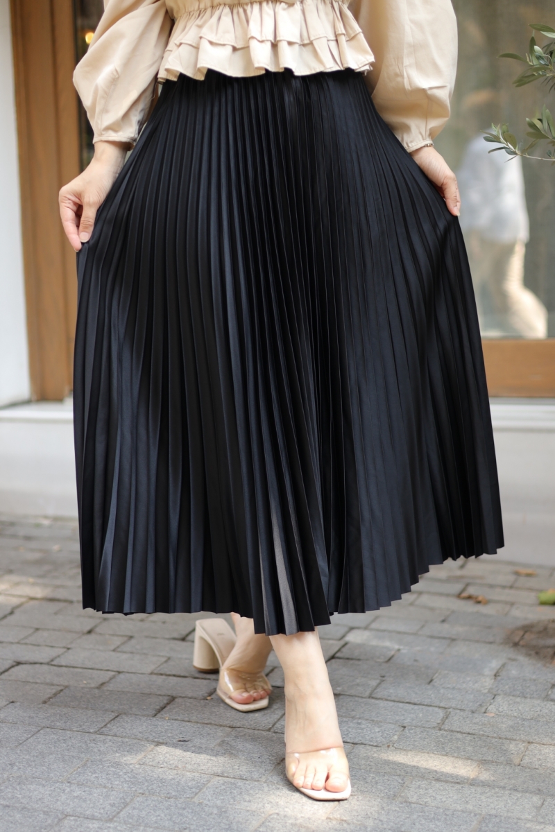 Lariva Siyah Saten Etek