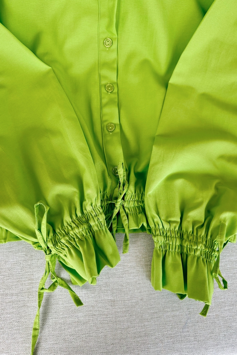 Lenda Yeşil Gömlek