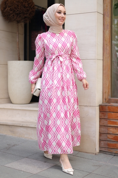 Lille Pembe Elbise