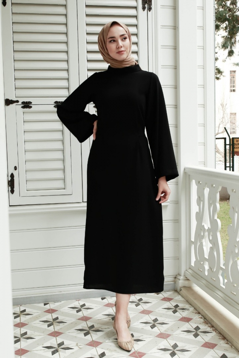 Liyona Siyah Elbise