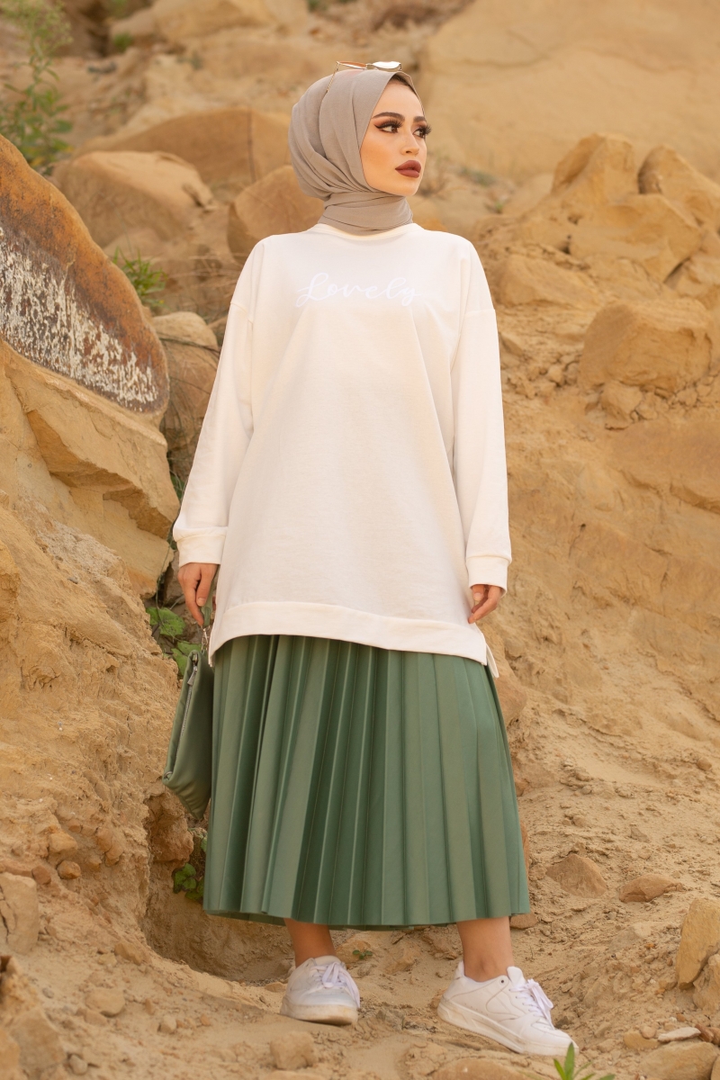 Lovely Ekru Sweat