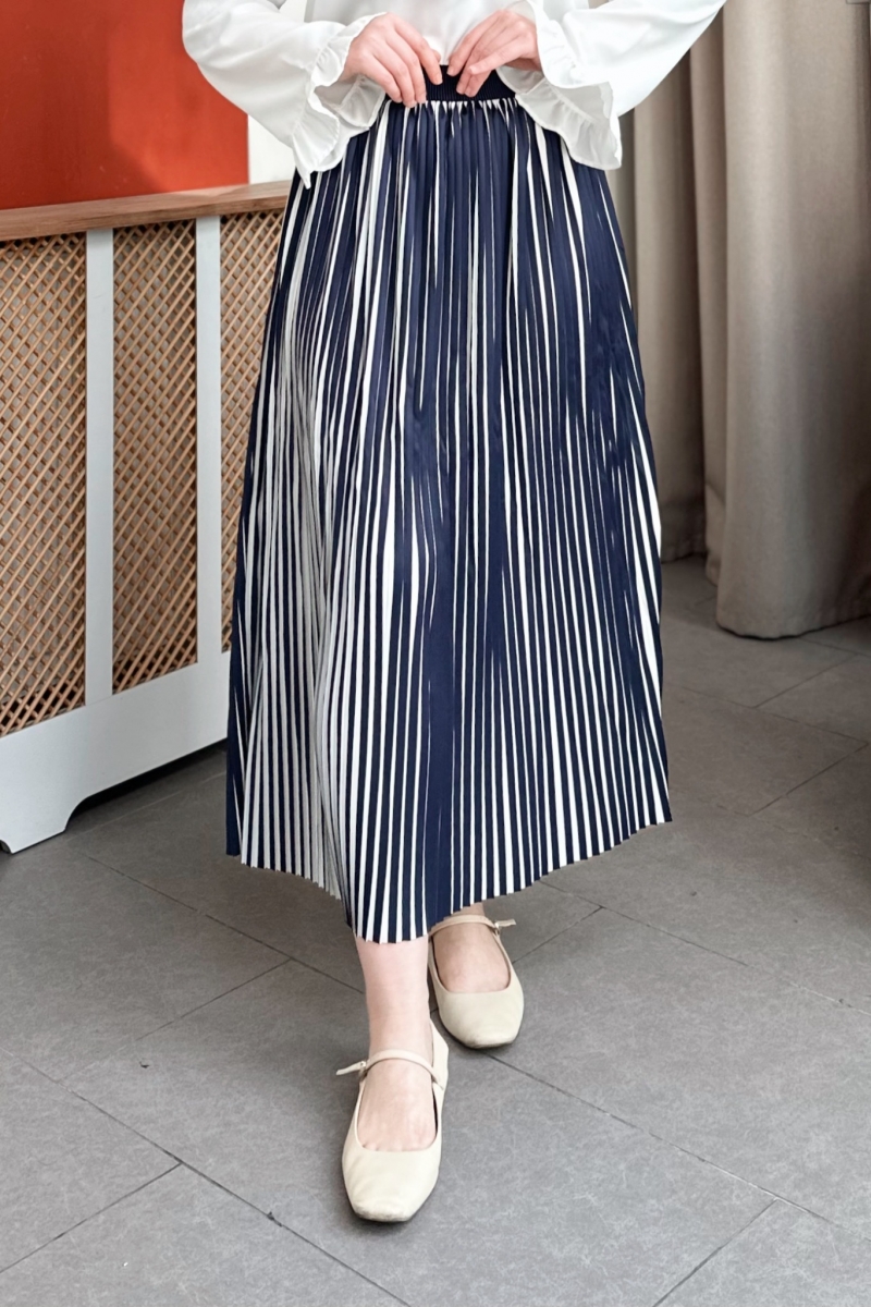 Loyd Çizgili Lacivert Etek