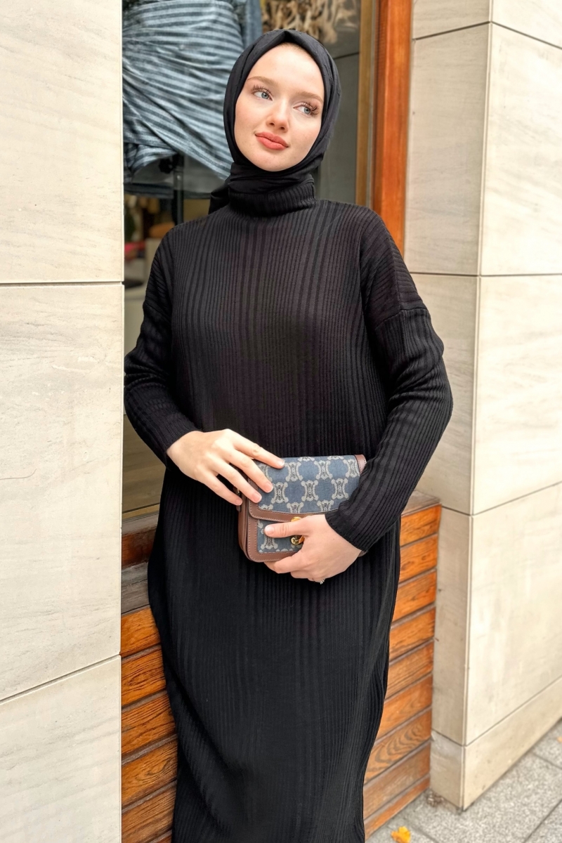 Mave Siyah Triko Elbise