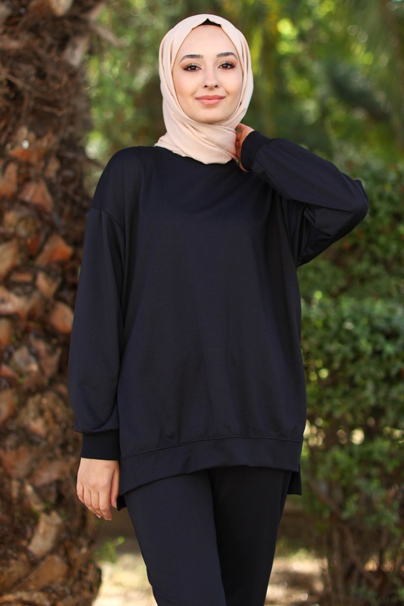 Melania Siyah Takım