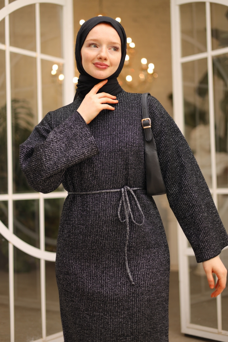 Mono Siyah Triko Elbise