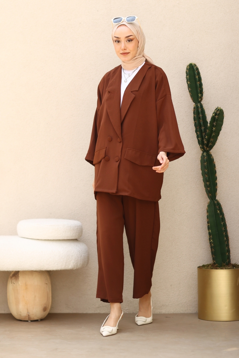 Mons Kahverengi Takım