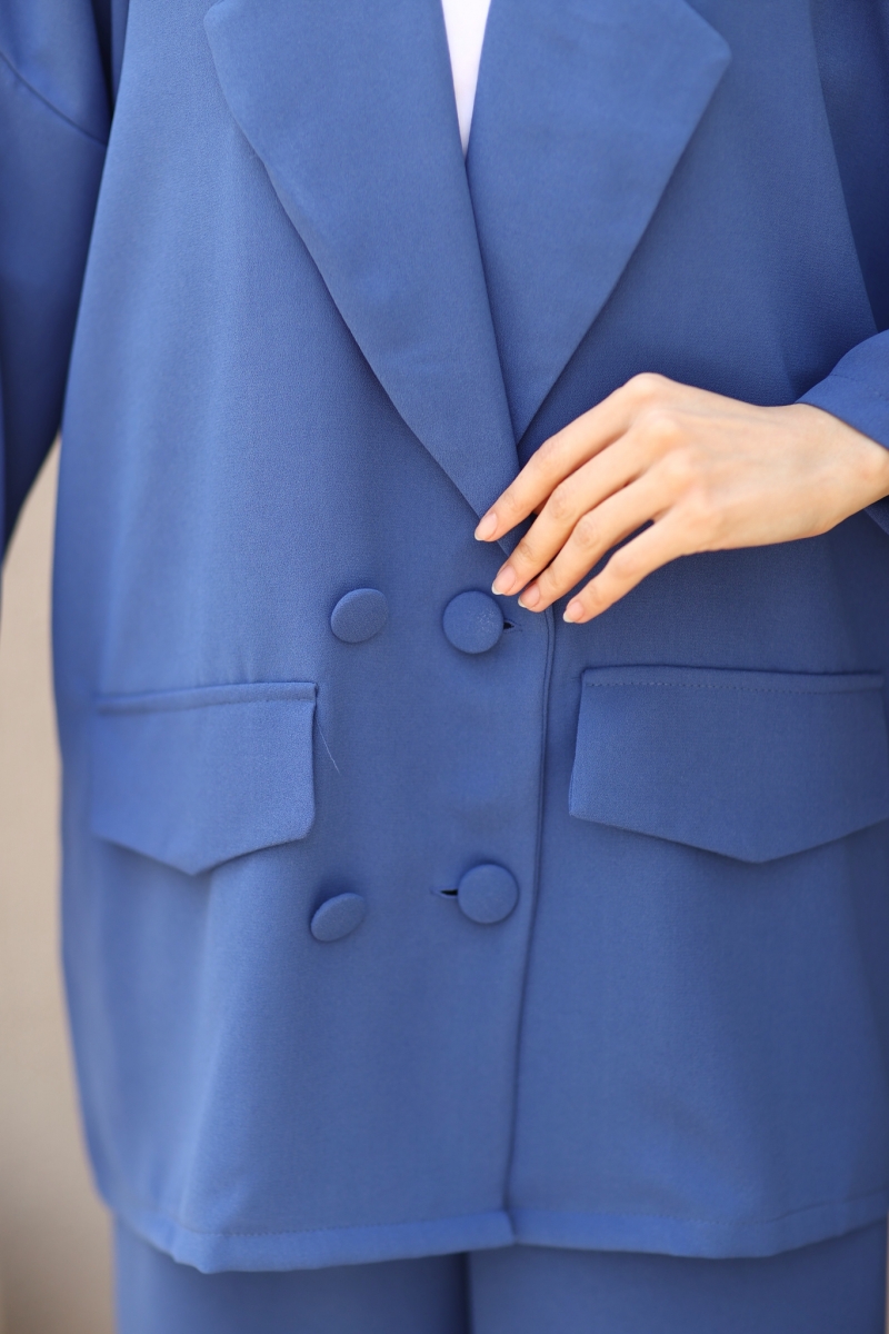 Mons Saks Mavisi Takım