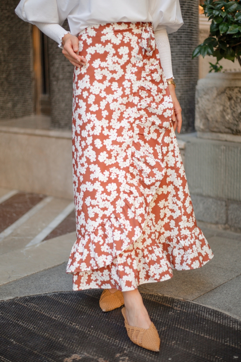 Naomi Kahverengi Etek