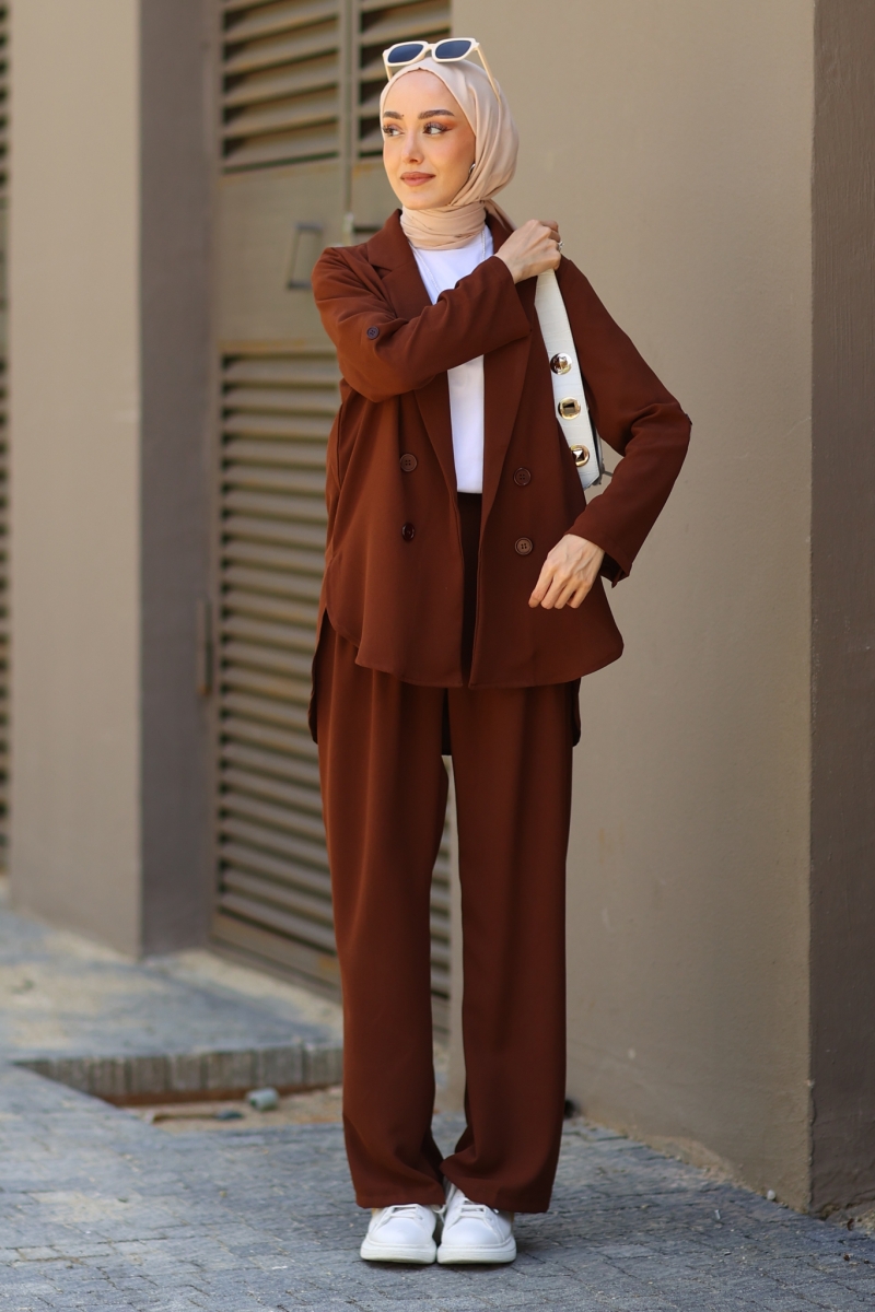 Parleo Kahverengi Takım