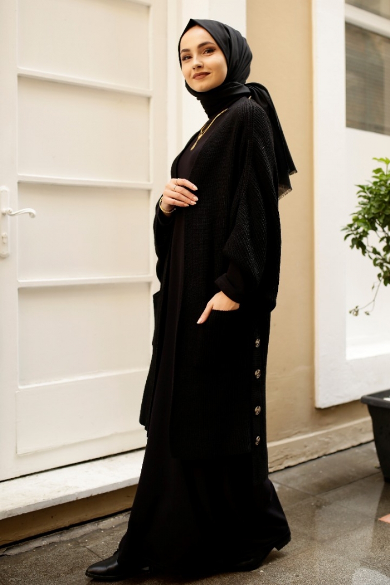 Pita Siyah Triko Yelek