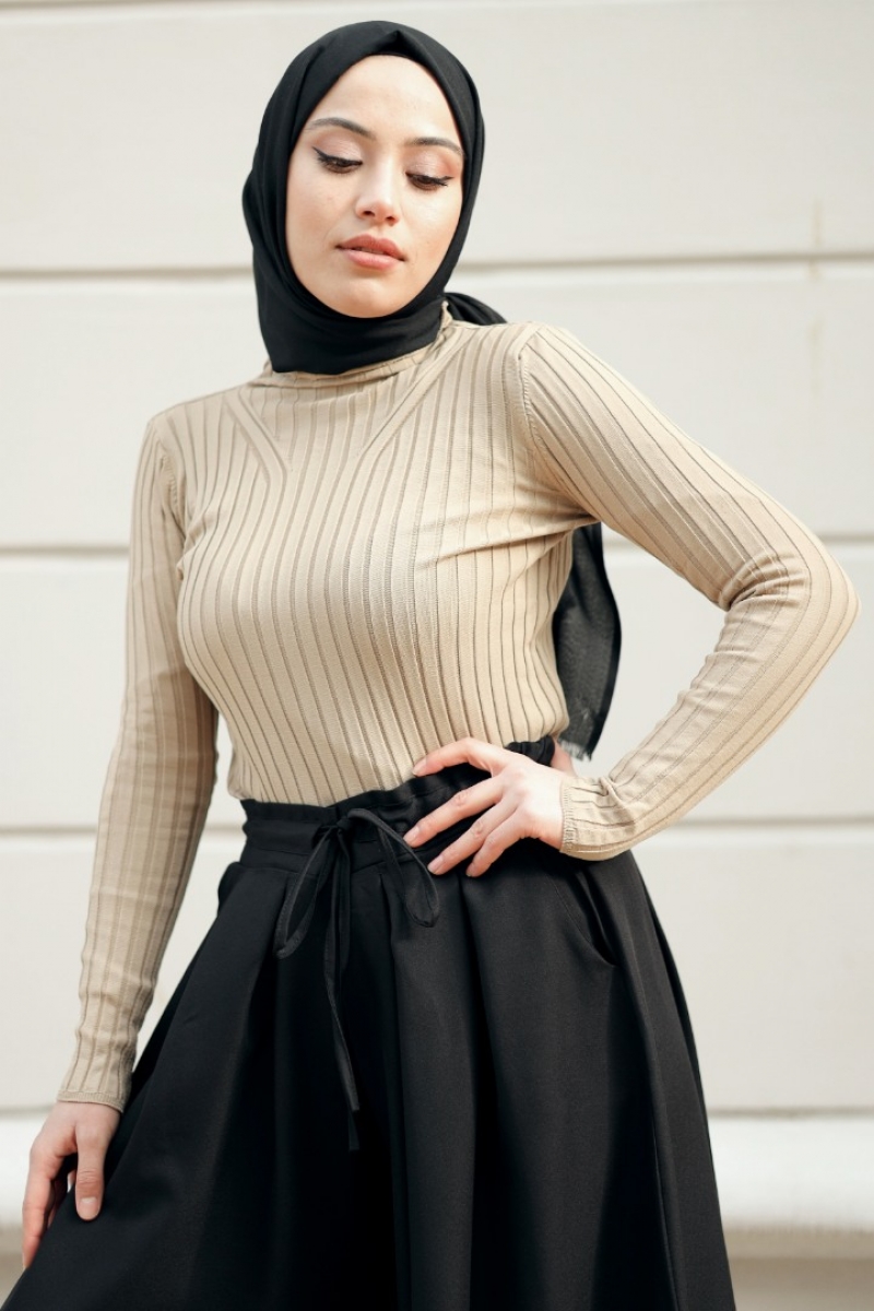 Reyna Camel Triko Badi