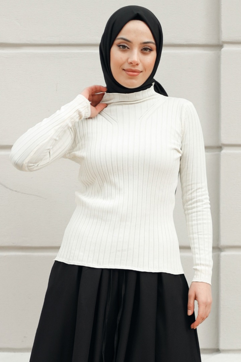 Reyna Krem Triko Badi