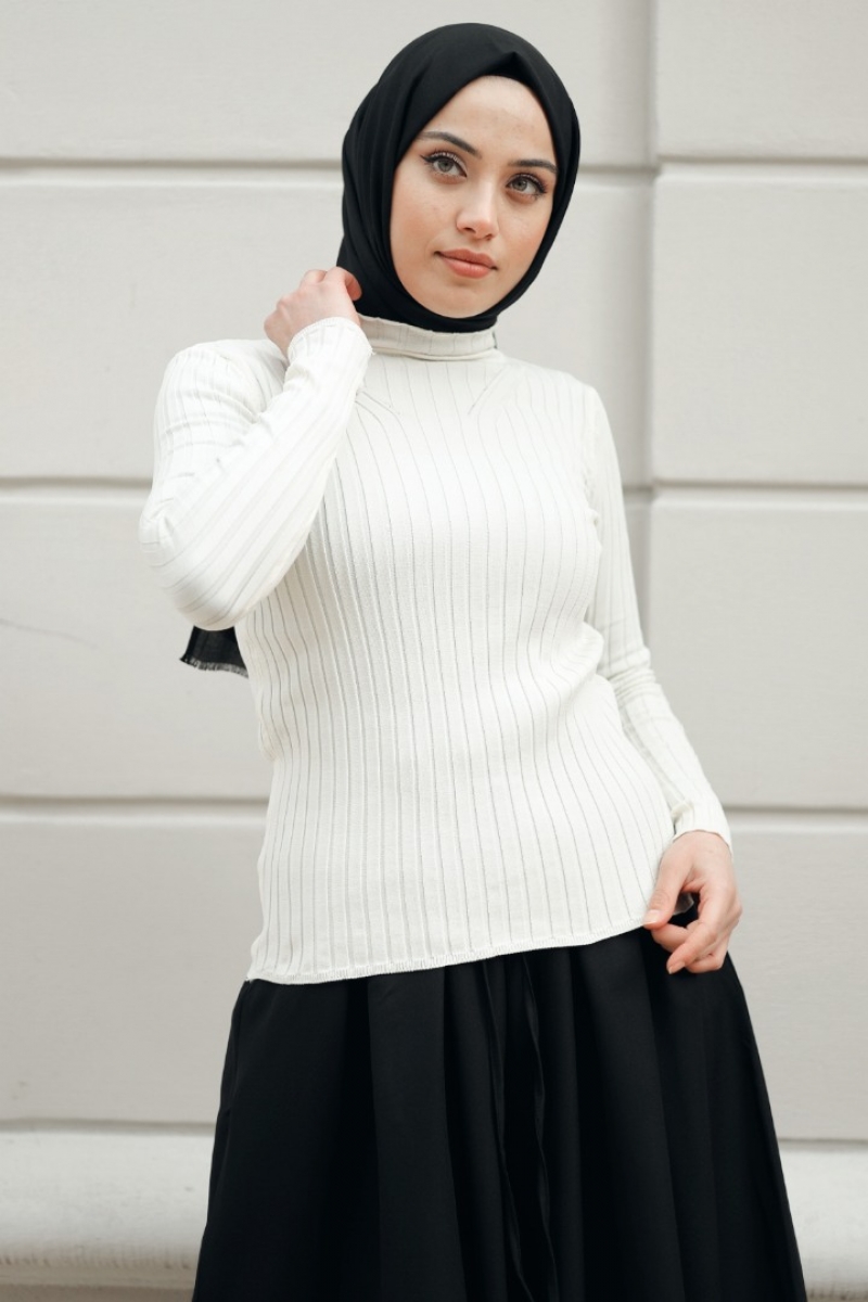 Reyna Krem Triko Badi