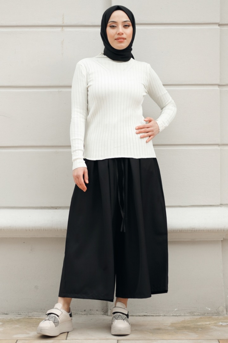 Reyna Krem Triko Badi