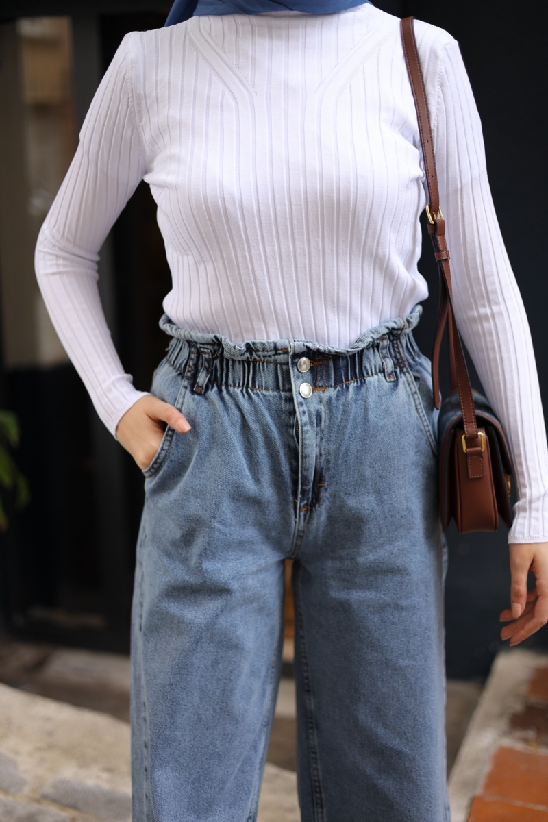 Reyna Beyaz Triko Badi