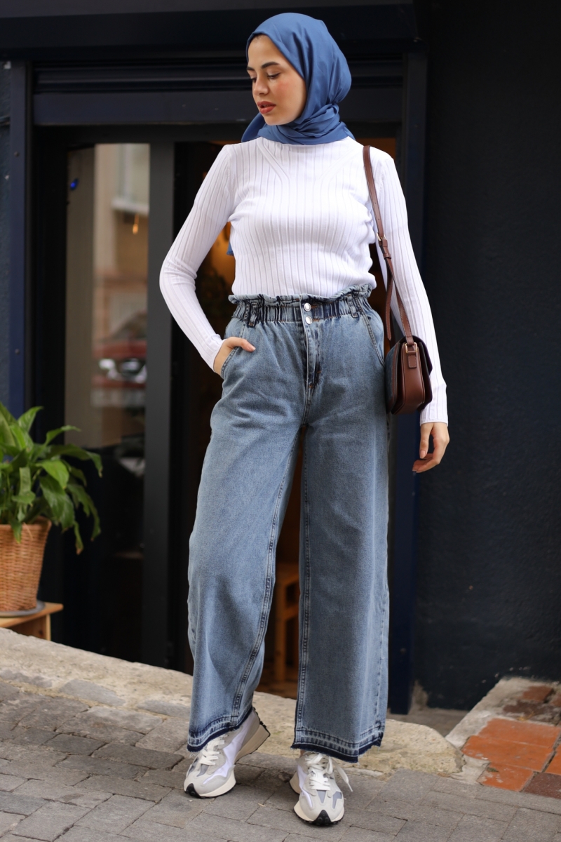 Reyna Beyaz Triko Badi