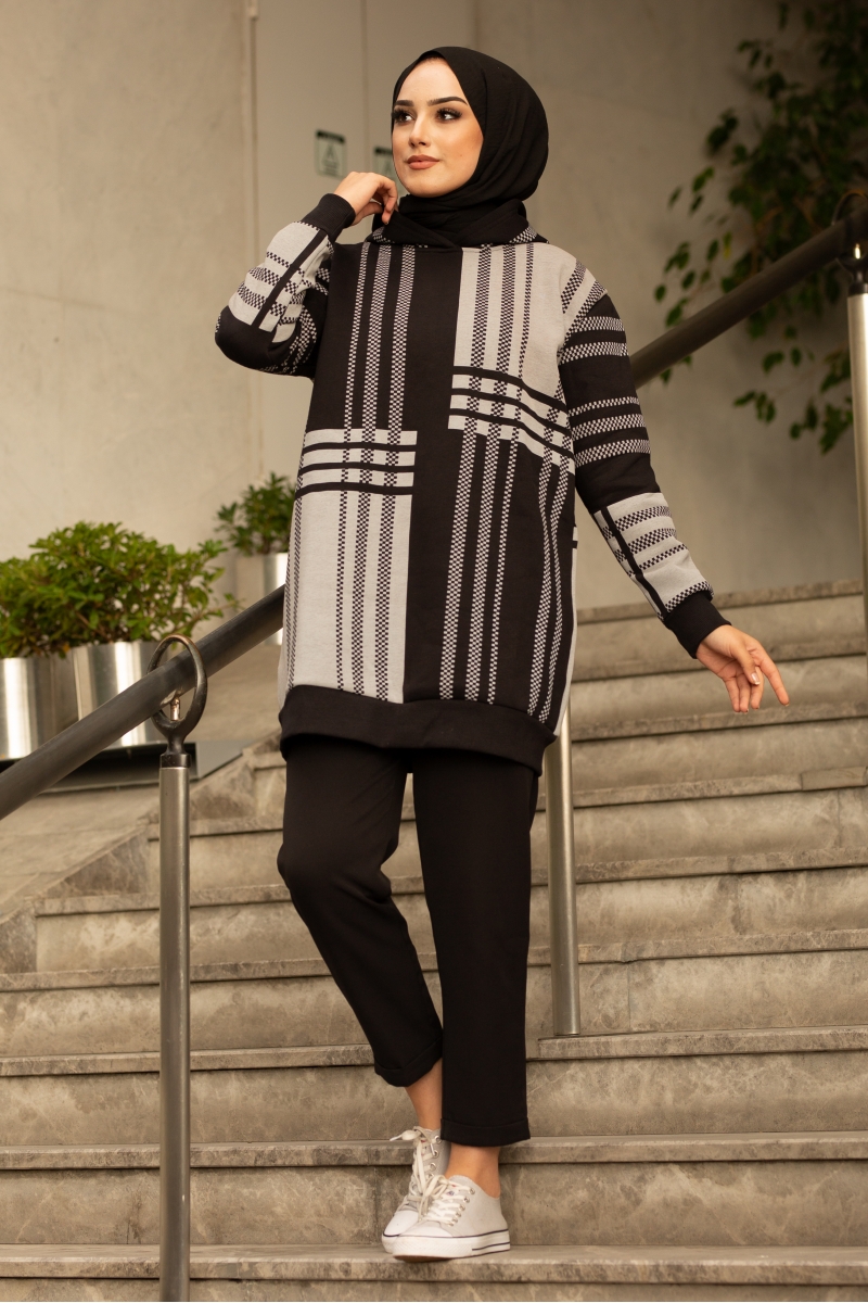 Roland Şeritli Siyah Sweat