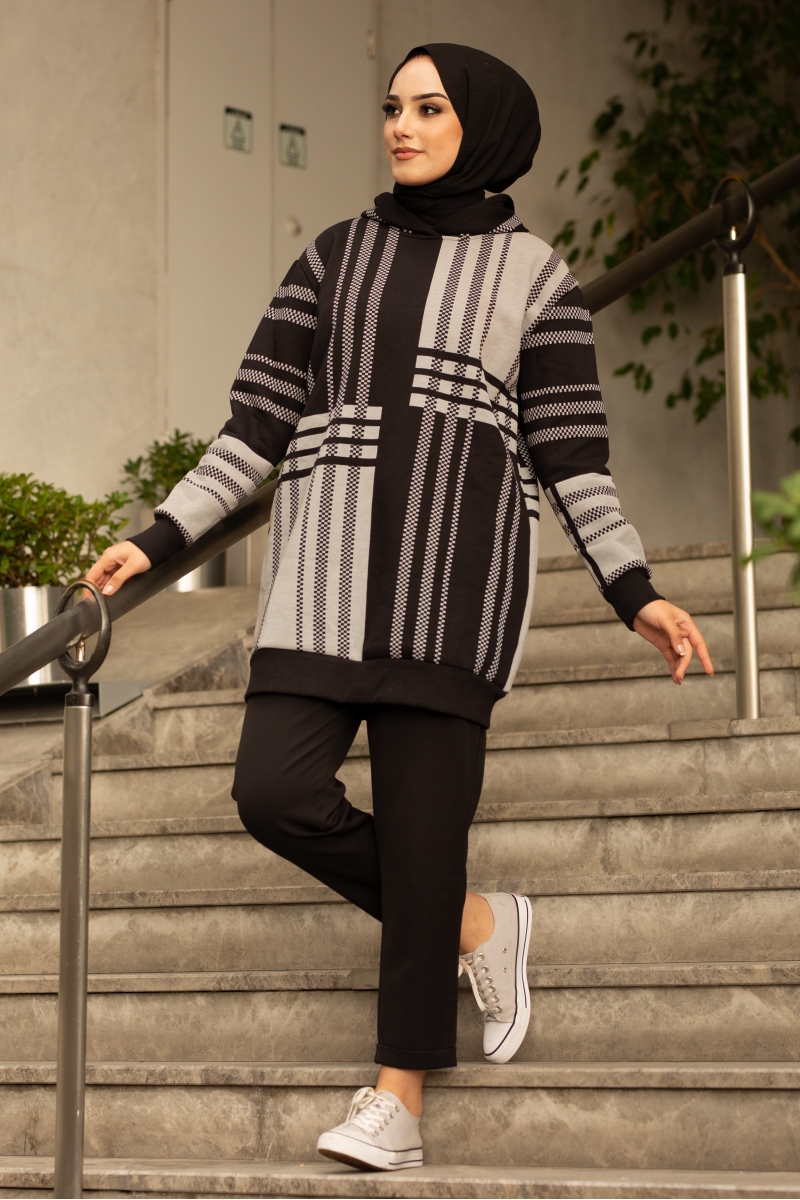 Roland Şeritli Siyah Sweat