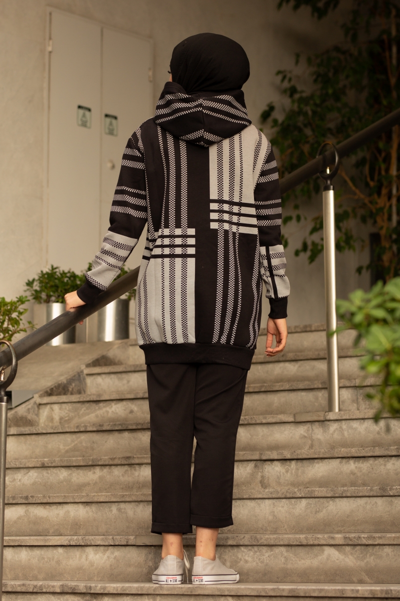 Roland Şeritli Siyah Sweat