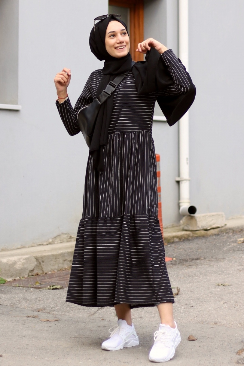 Roma Siyah Elbise