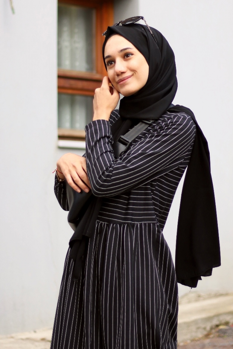 Roma Siyah Elbise