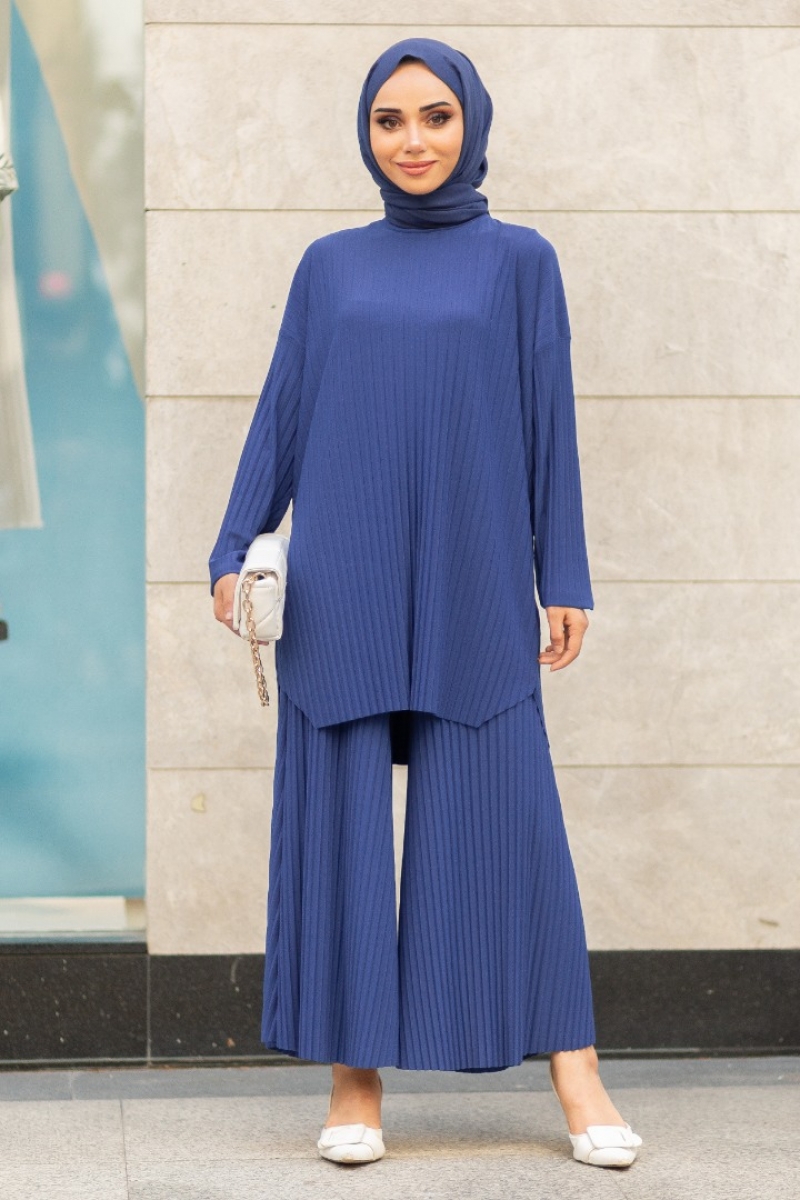 Romela Saks Mavisi Takım