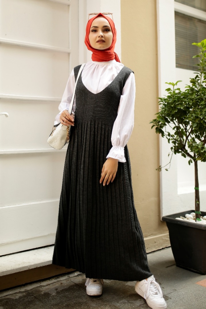 Ruth Füme Triko Jile