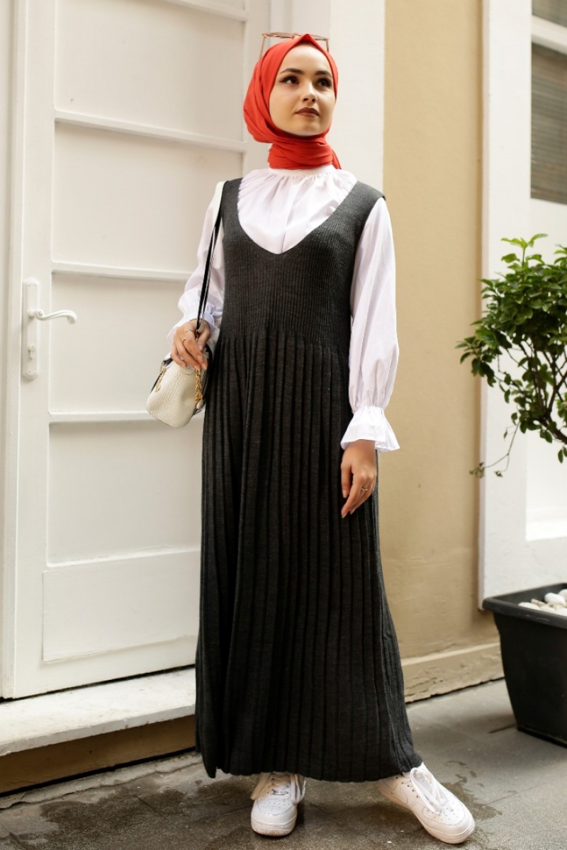 Ruth Füme Triko Jile