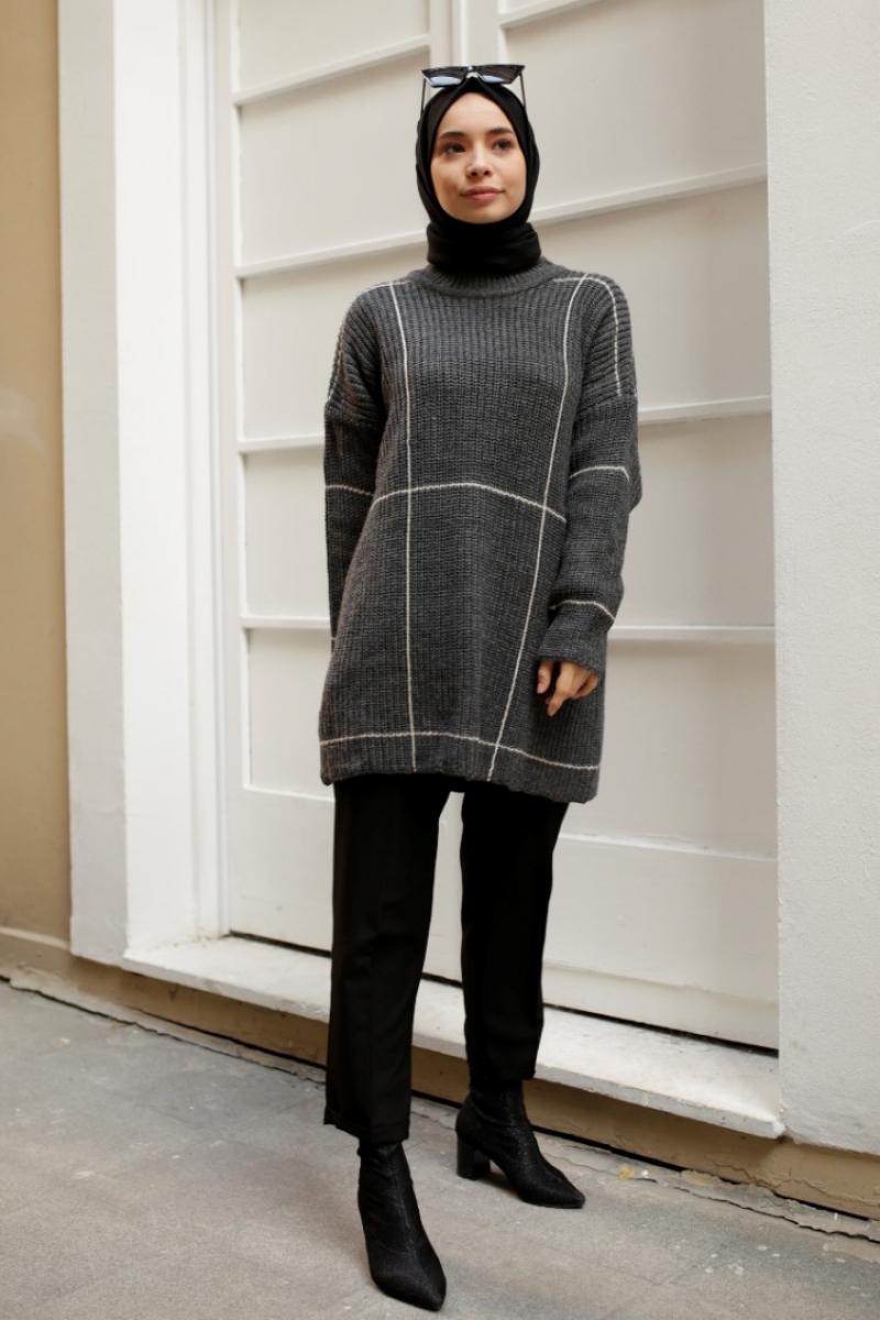 Sarah Triko Gri Kazak