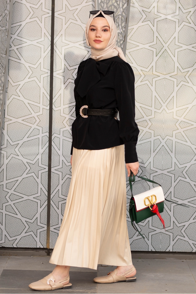 Sarmaşık Siyah Gömlek