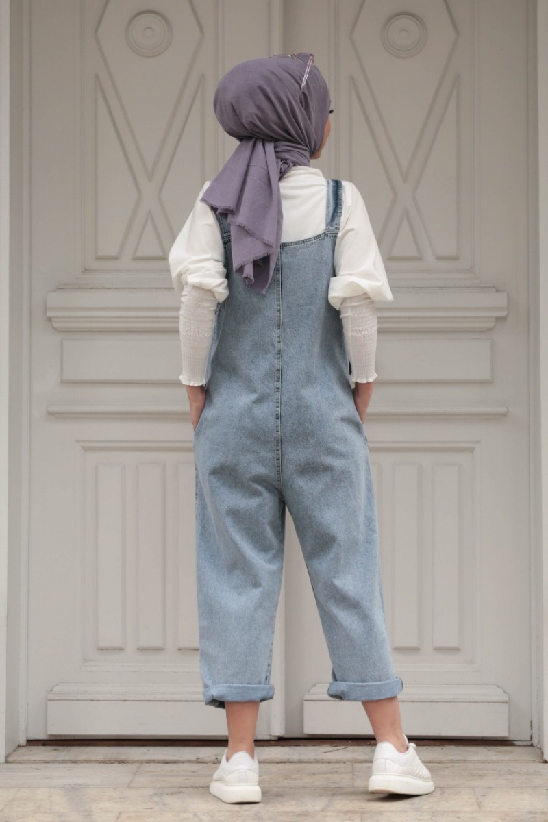 Simona Mavi Kot Tulum