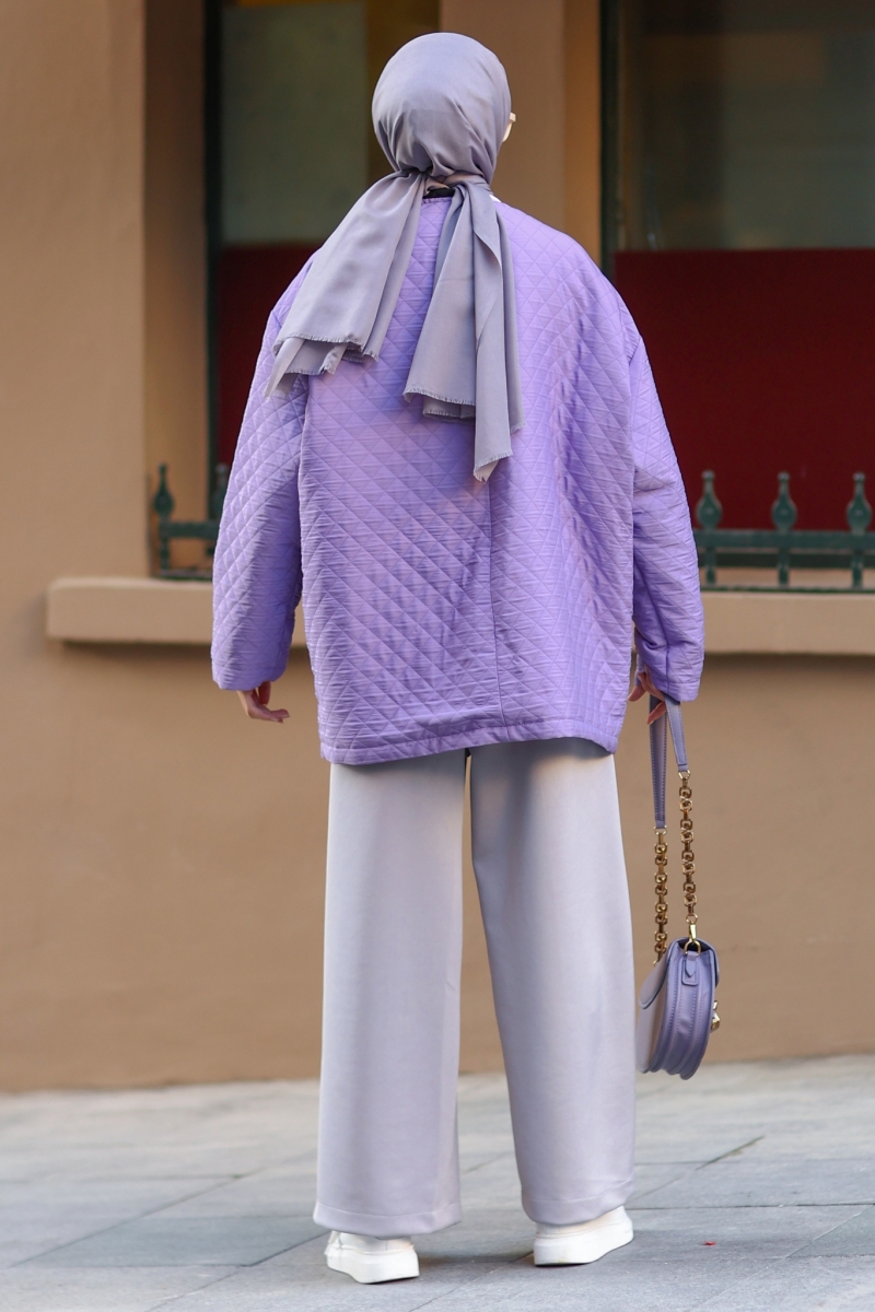 Single Lila Kapitone Mont