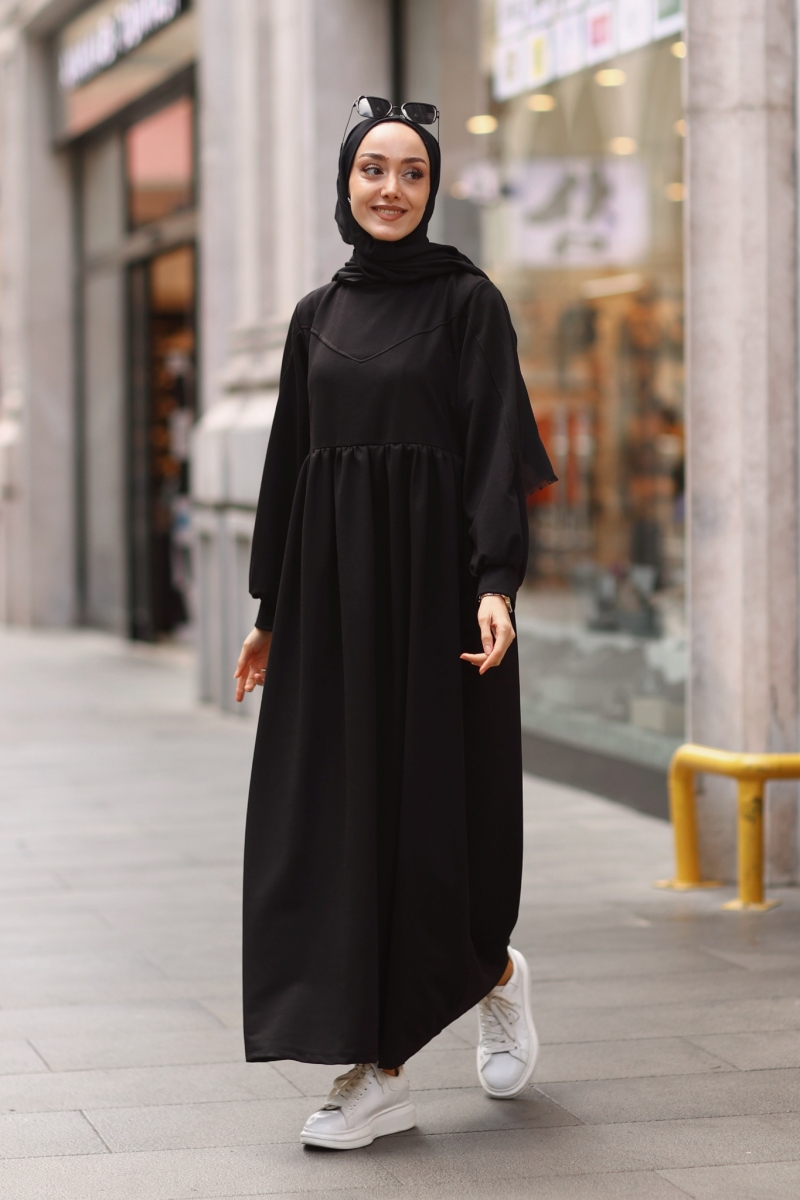 Sura Siyah Elbise
