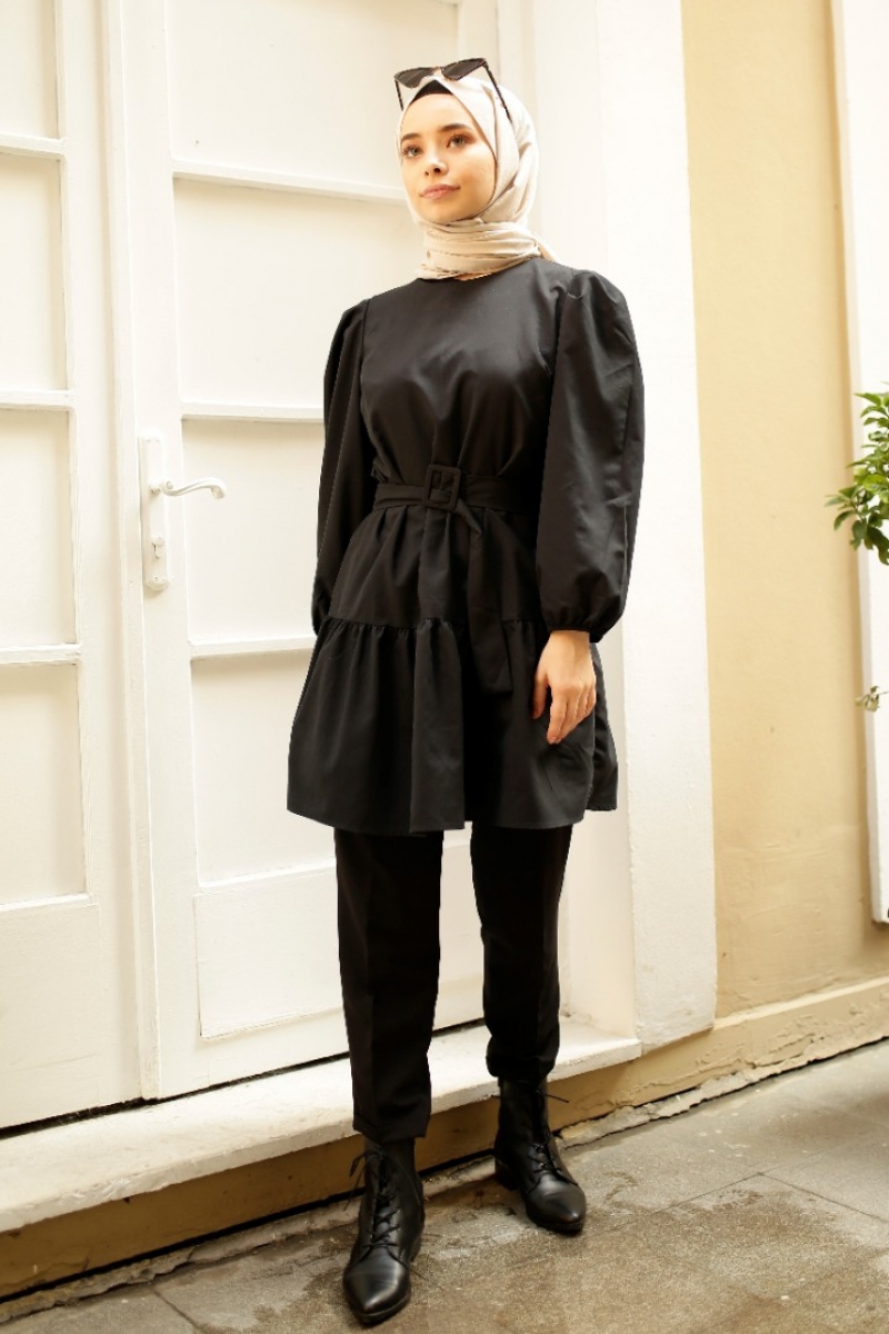 Tina Siyah Tunik