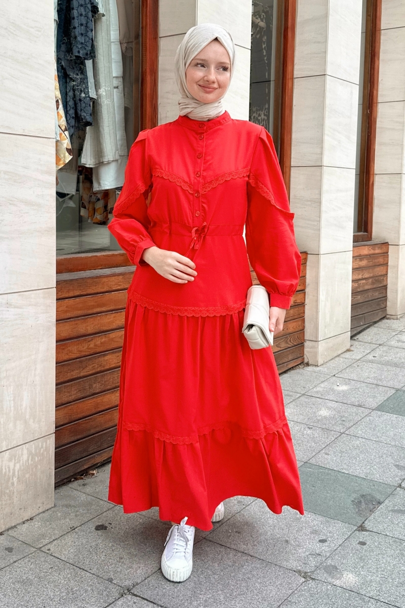 Umay Kırmızı Elbise