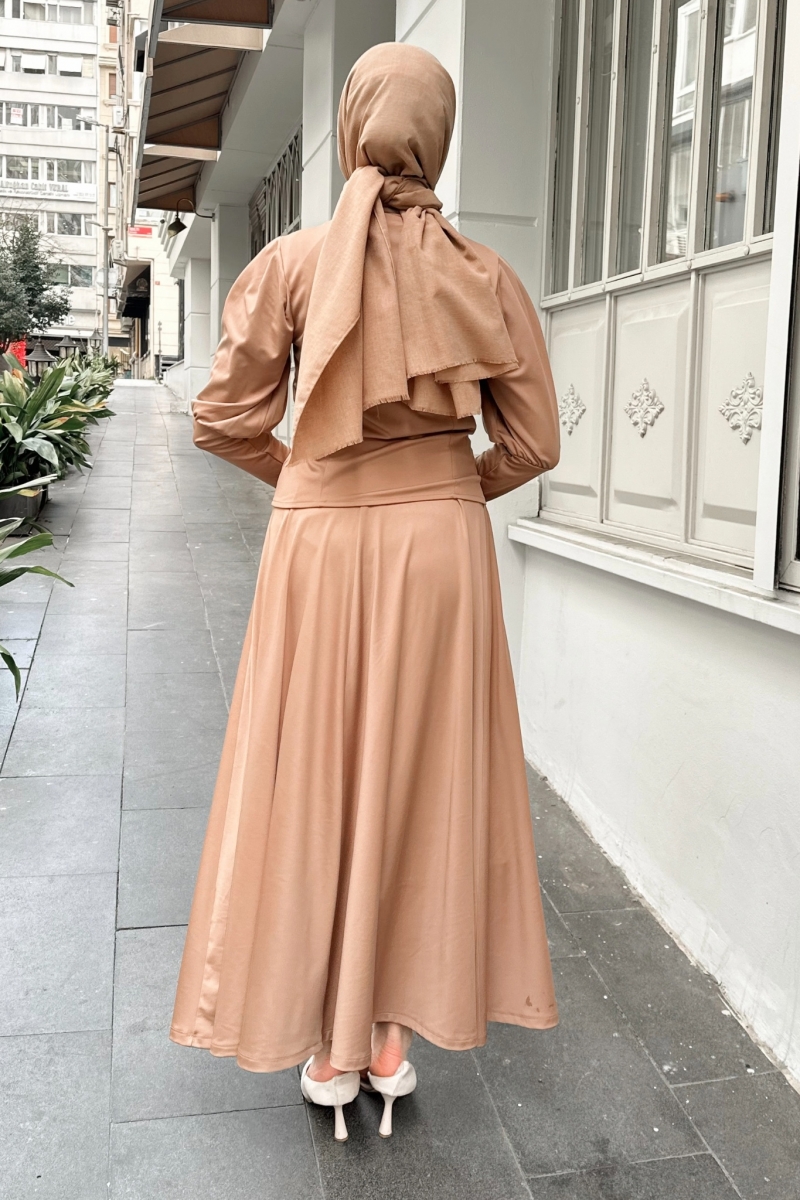 Valeria Camel Scuba Takım