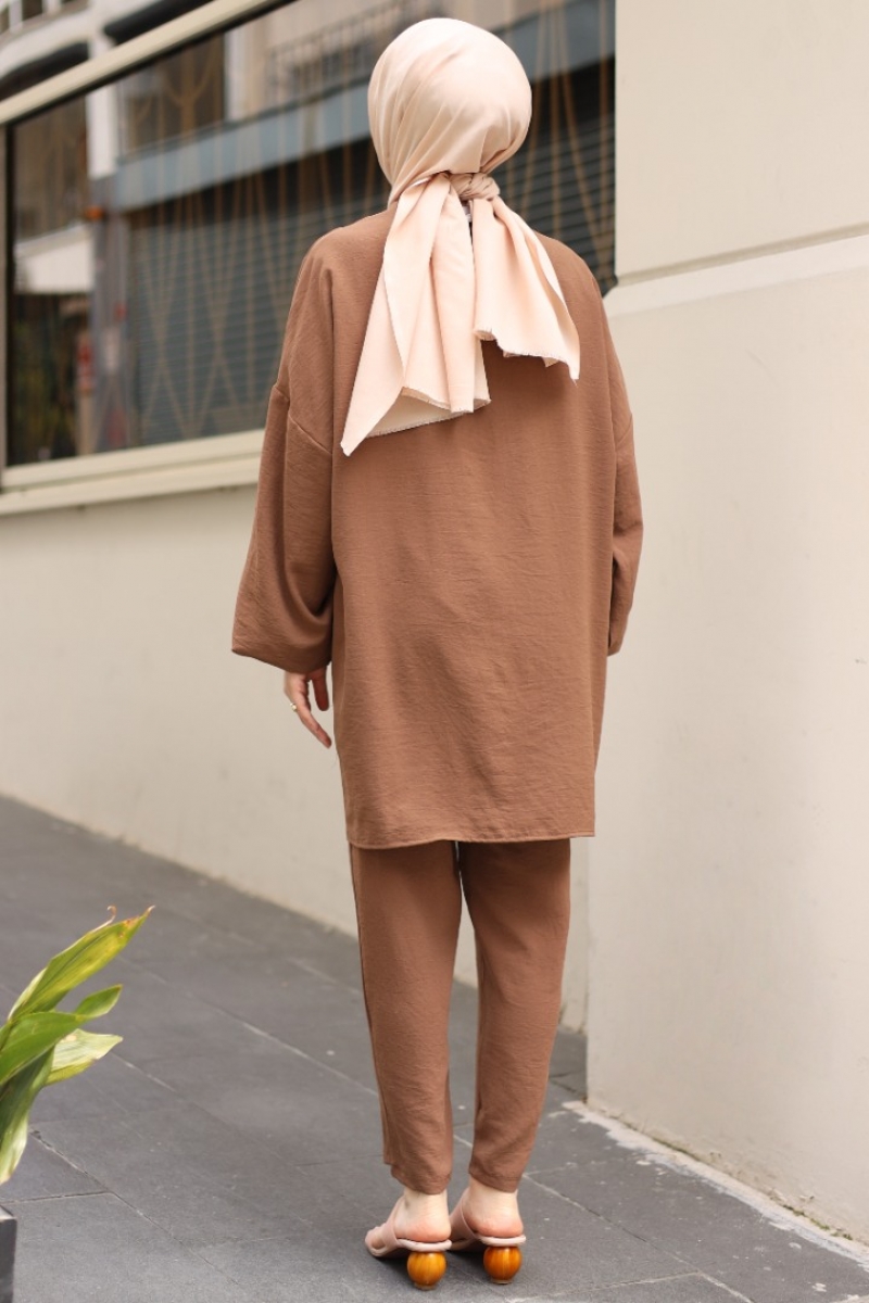 Venua Kahverengi Takım