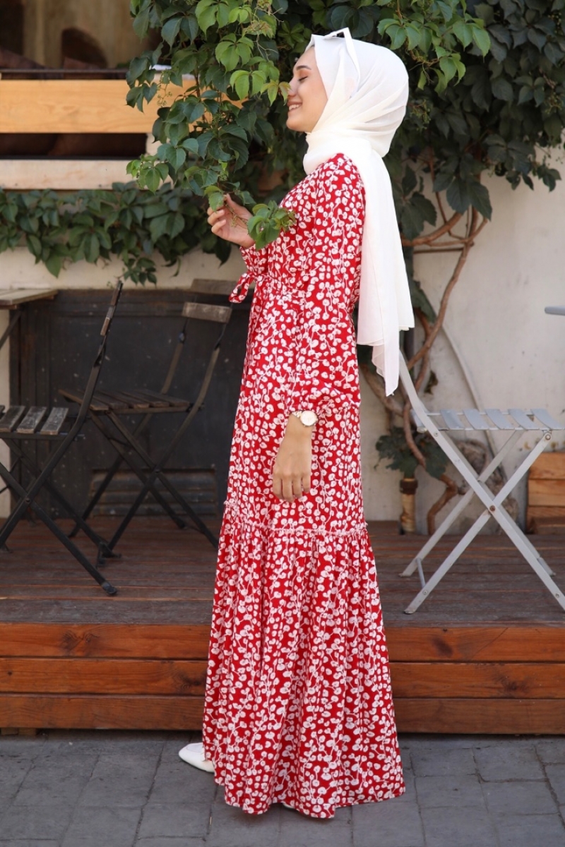Yasemin Kırmızı Elbise