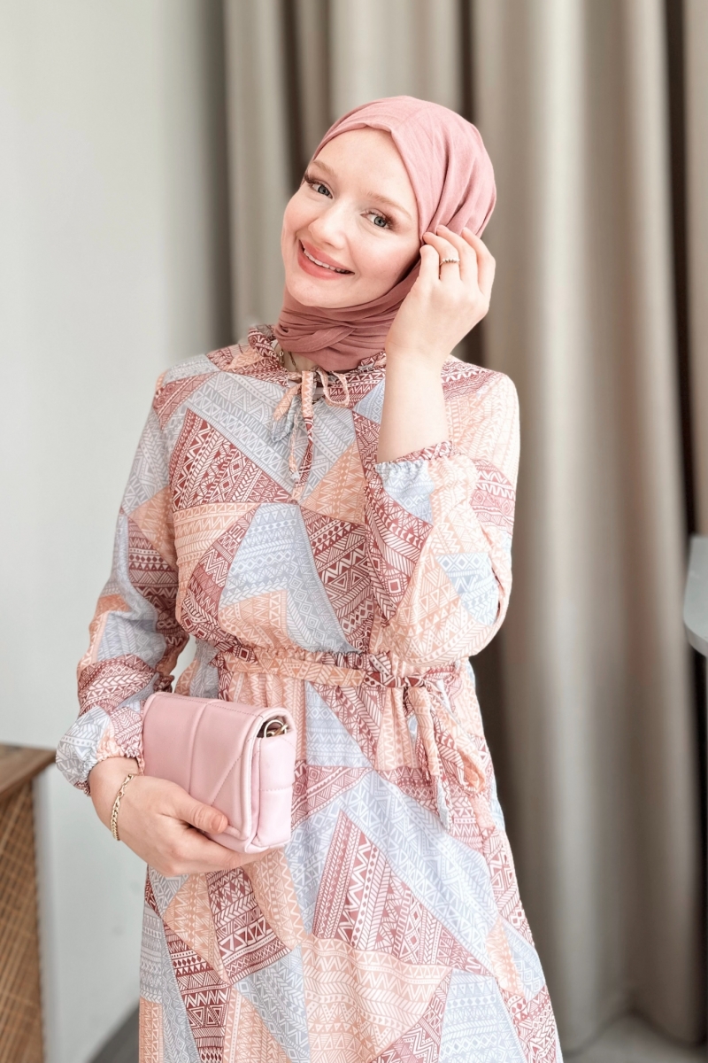 Yena Şifon Lila Elbise