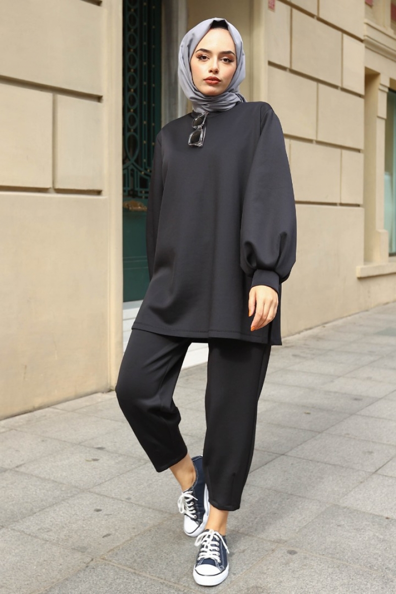 Yoshino Siyah Takım