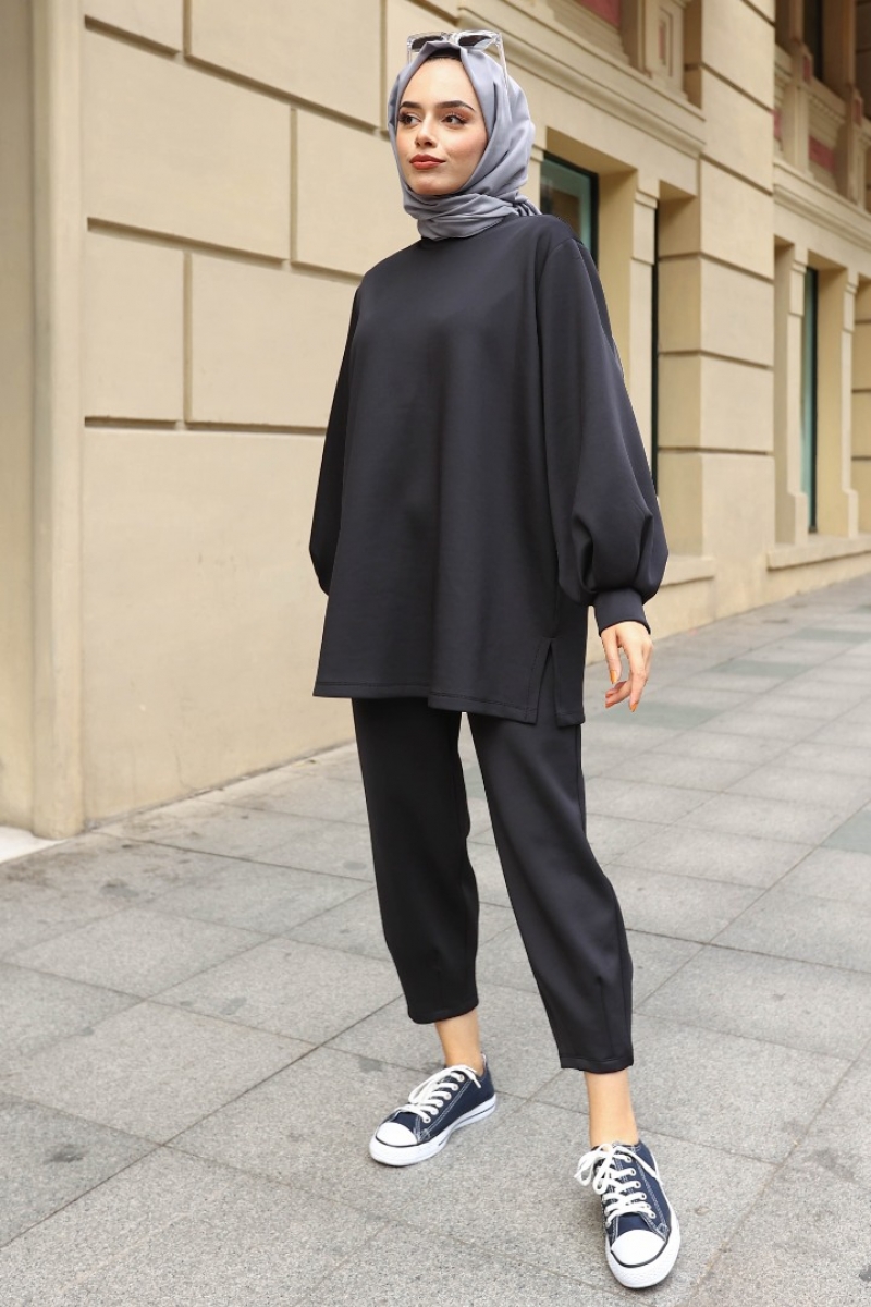 Yoshino Siyah Takım