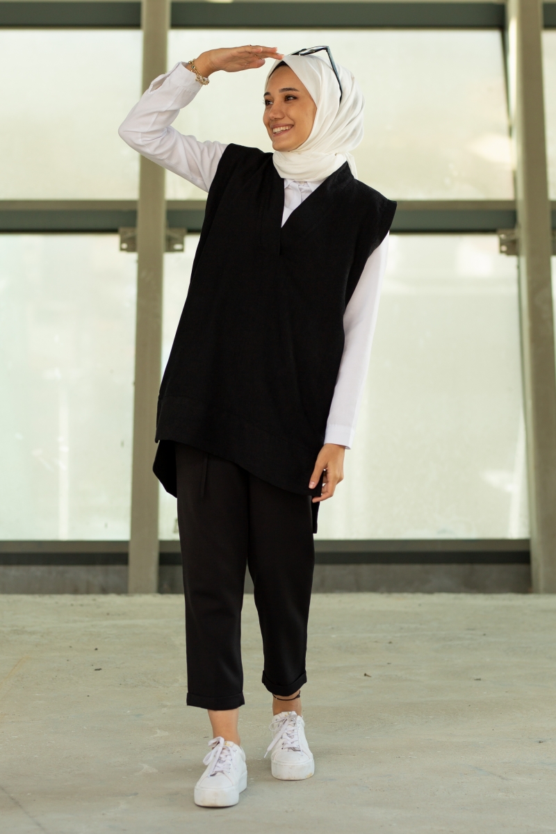 Yıldız İkili Siyah Kombin