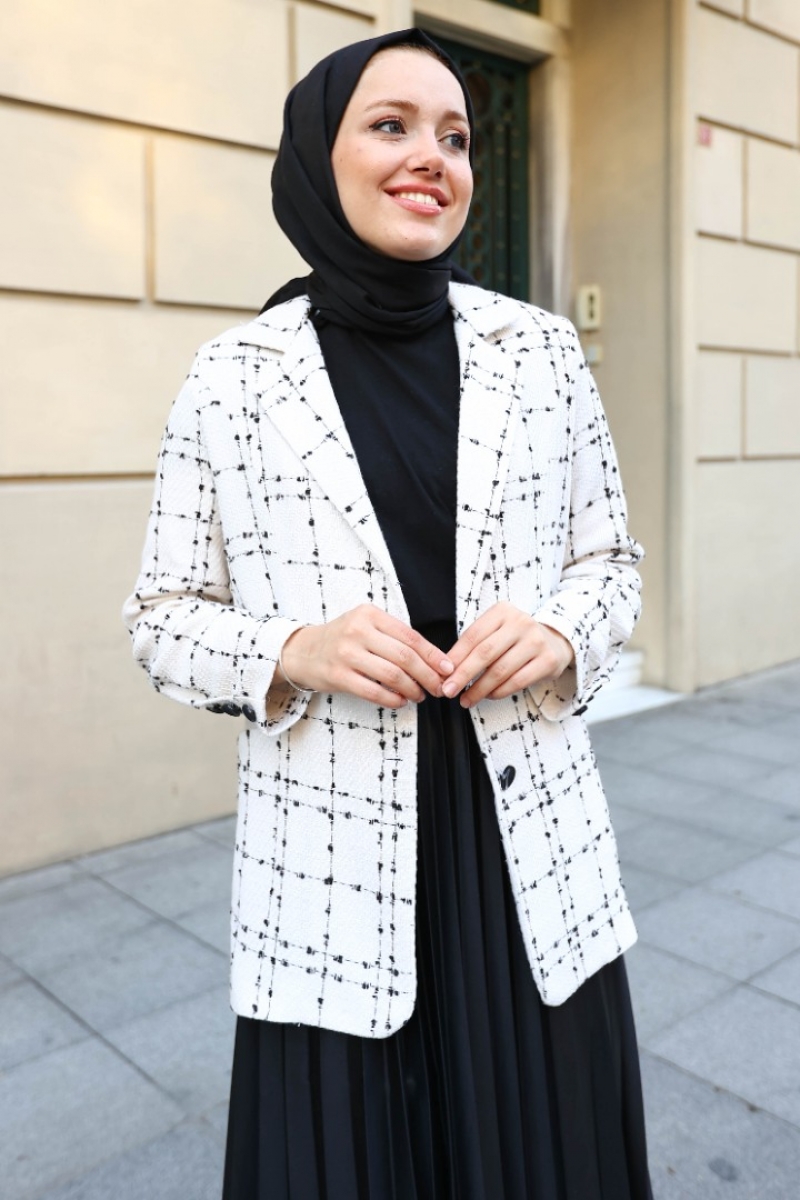 Anora Beyaz Tüvit Ceket