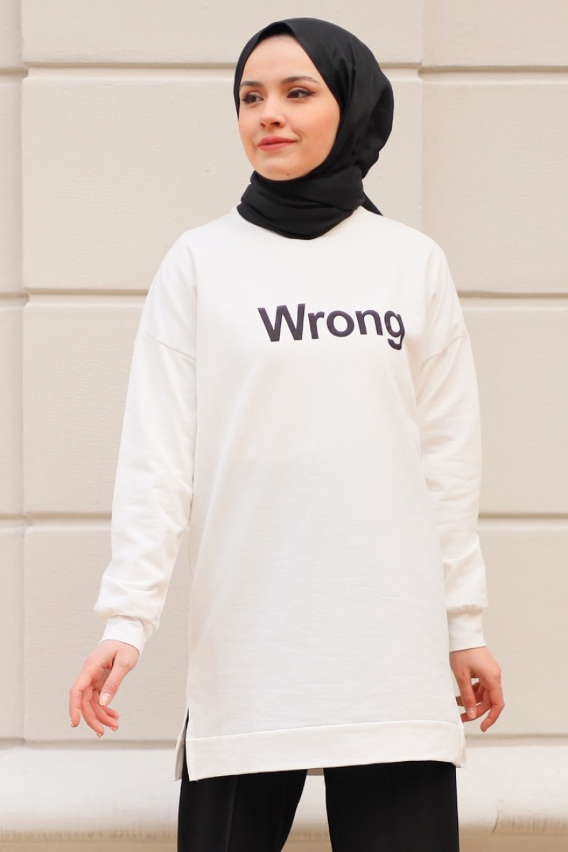 Wrong Beyaz Sweat
