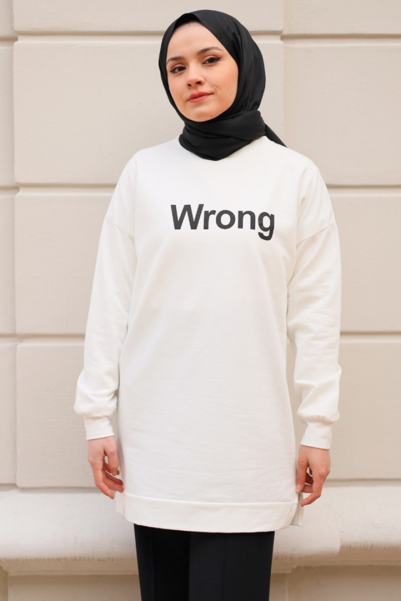 Wrong Beyaz Sweat